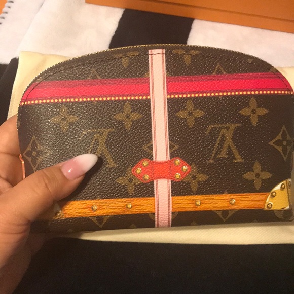 Louis Vuitton Trunks Cosmetic pouch pm ! - Picture 4 of 8
